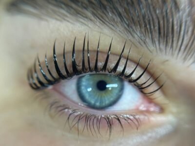 מה תלמדי בקורס הרמת ריסים?